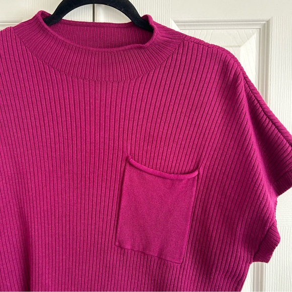 Ribbed Short Sleeve Mock Neck Sweater - Picture 5 of 8
